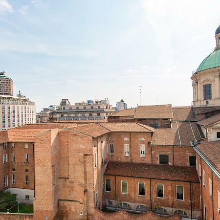 Bnbutler - Duomo Apartment - Galleria Unione Milan Luaran gambar