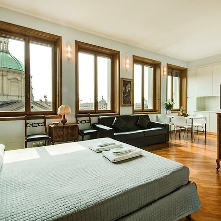 Bnbutler - Duomo Apartment - Galleria Unione Milan Luaran gambar