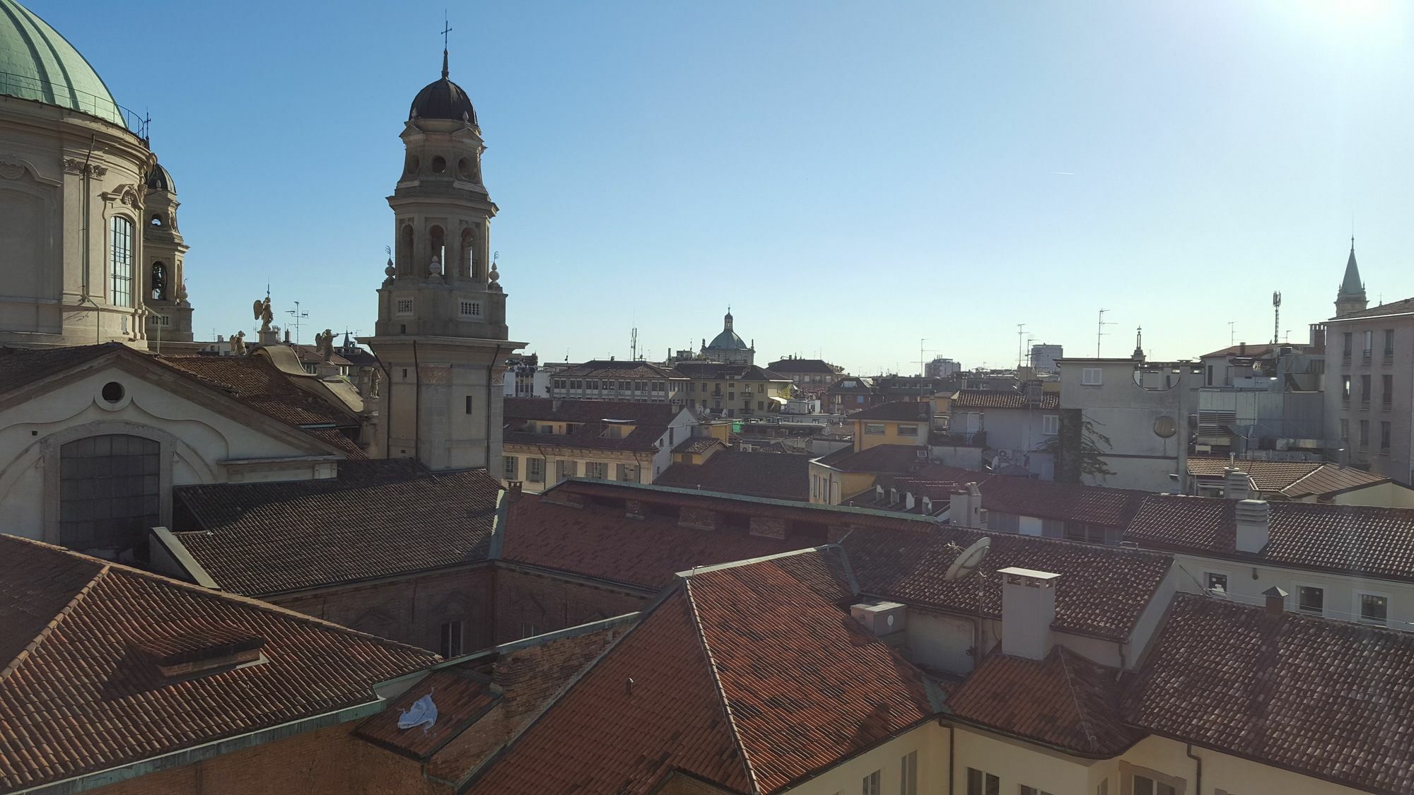 Bnbutler - Duomo Apartment - Galleria Unione Milan Luaran gambar