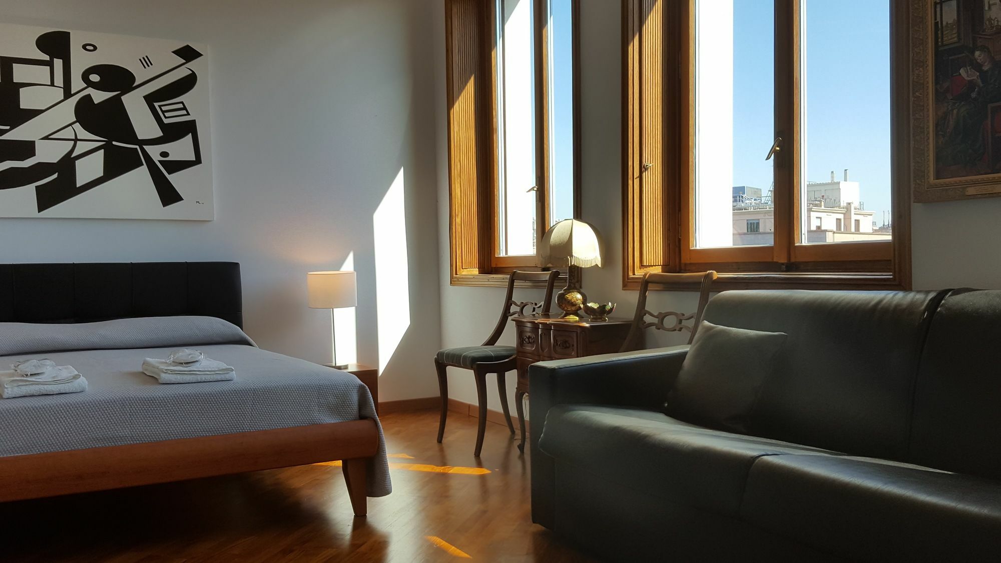 Bnbutler - Duomo Apartment - Galleria Unione Milan Luaran gambar