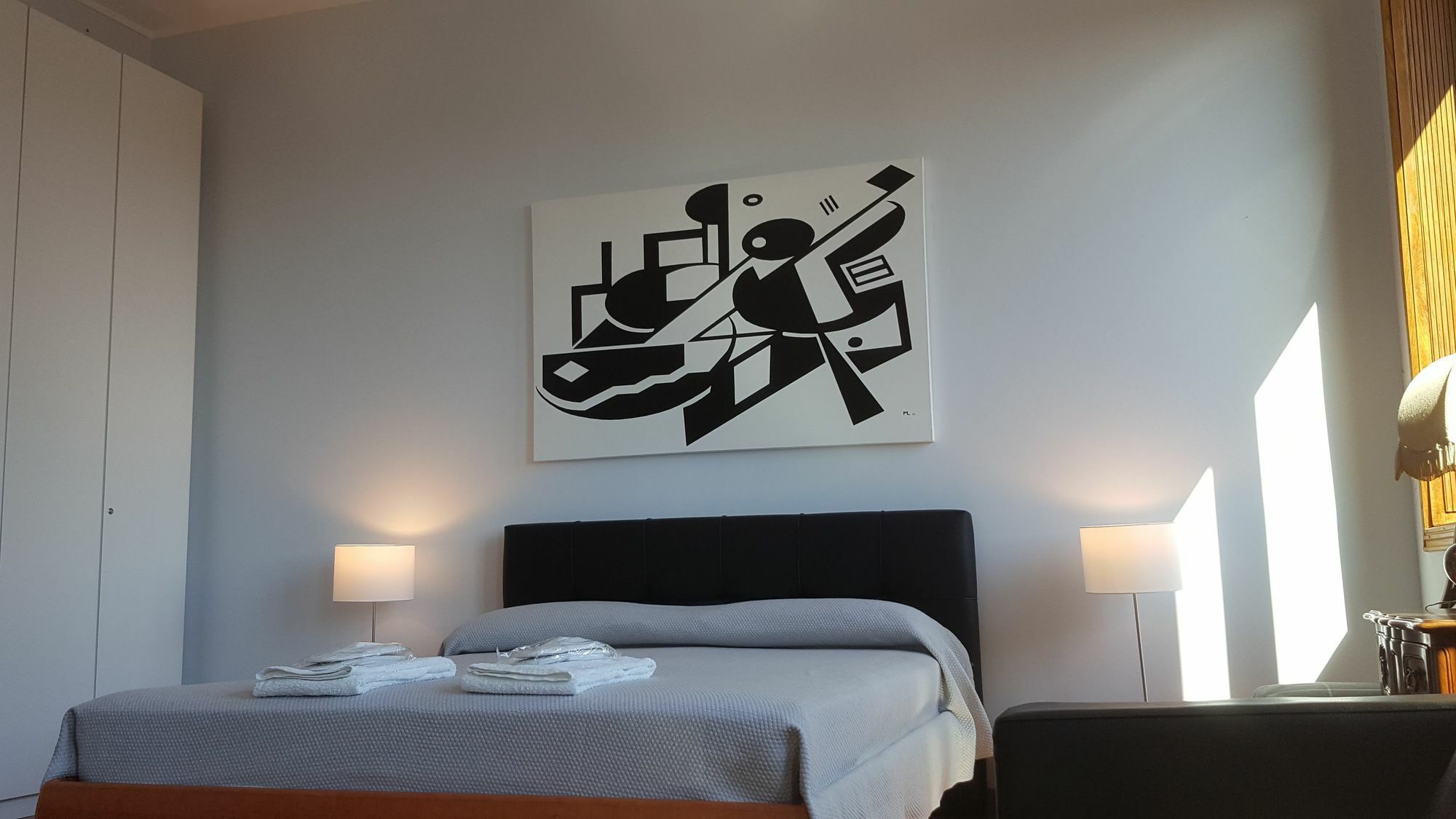 Bnbutler - Duomo Apartment - Galleria Unione Milan Luaran gambar