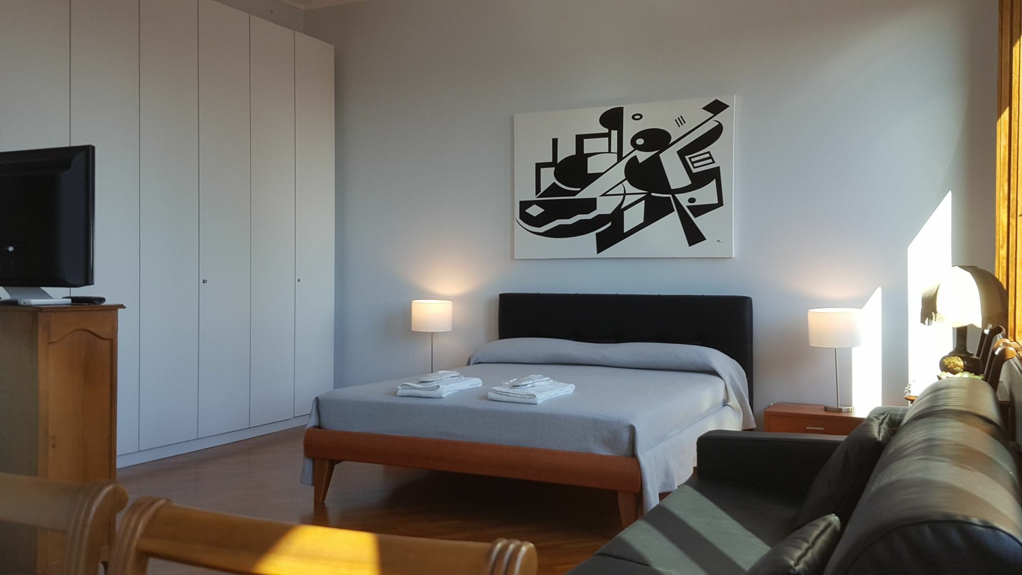 Bnbutler - Duomo Apartment - Galleria Unione Milan Luaran gambar