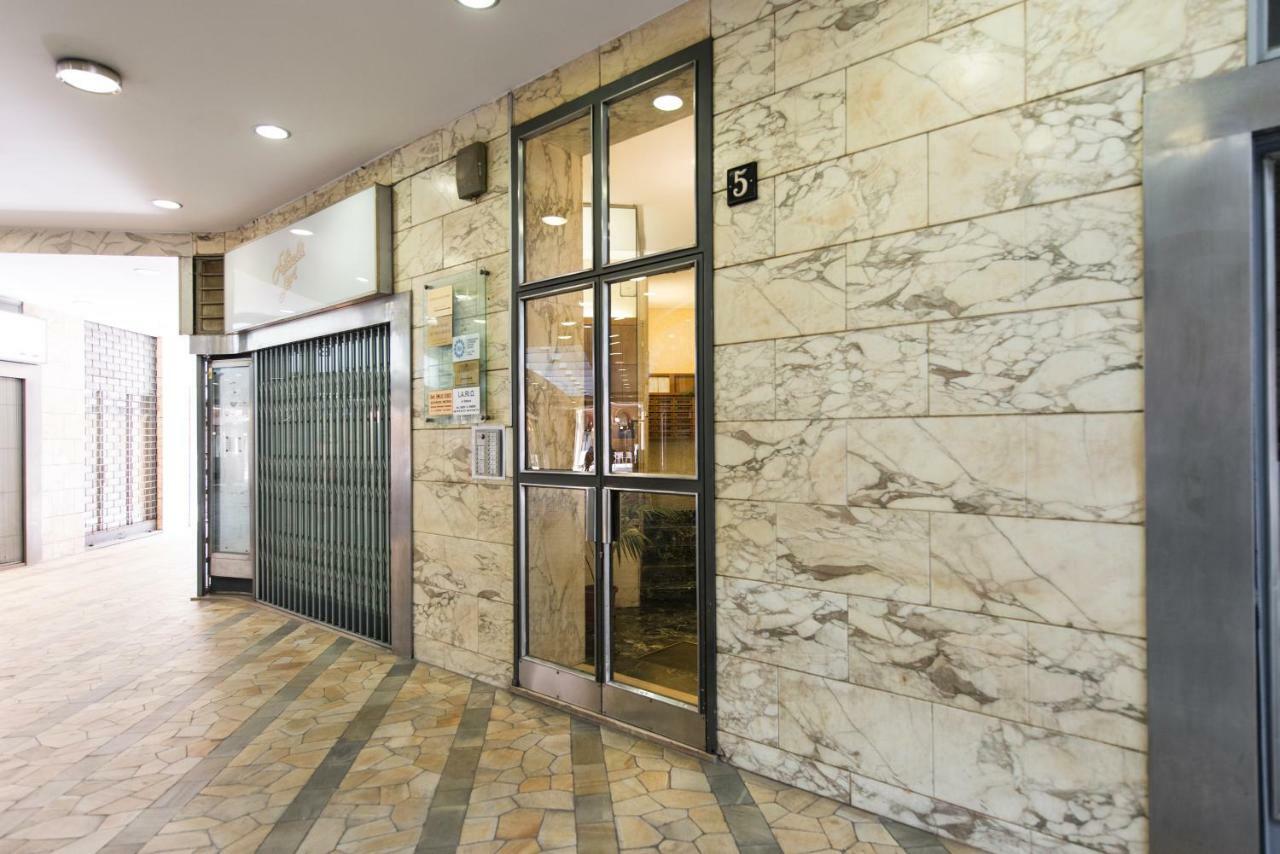 Bnbutler - Duomo Apartment - Galleria Unione Milan Luaran gambar